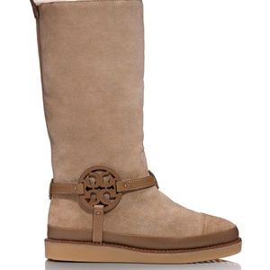Tory Burch Tan Shearling Lined Boots Size 7